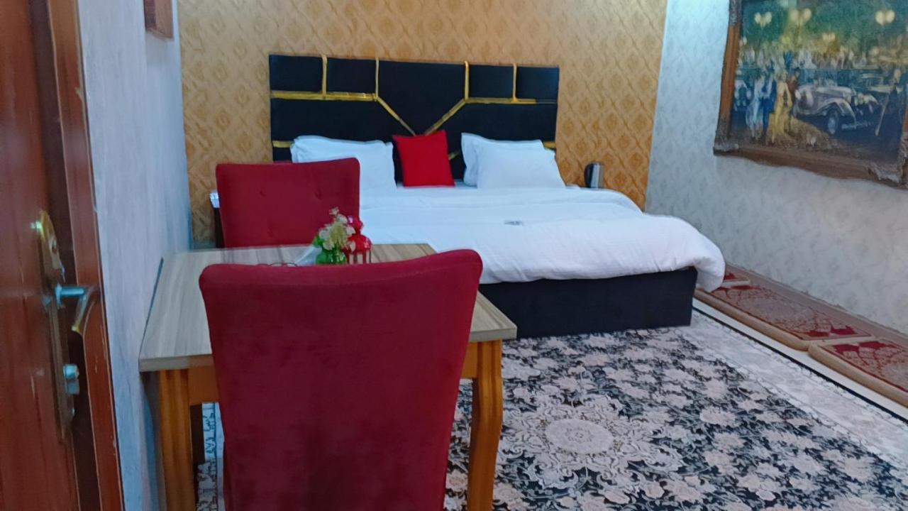 Nuit De Paris Hotel Abuja Exterior foto